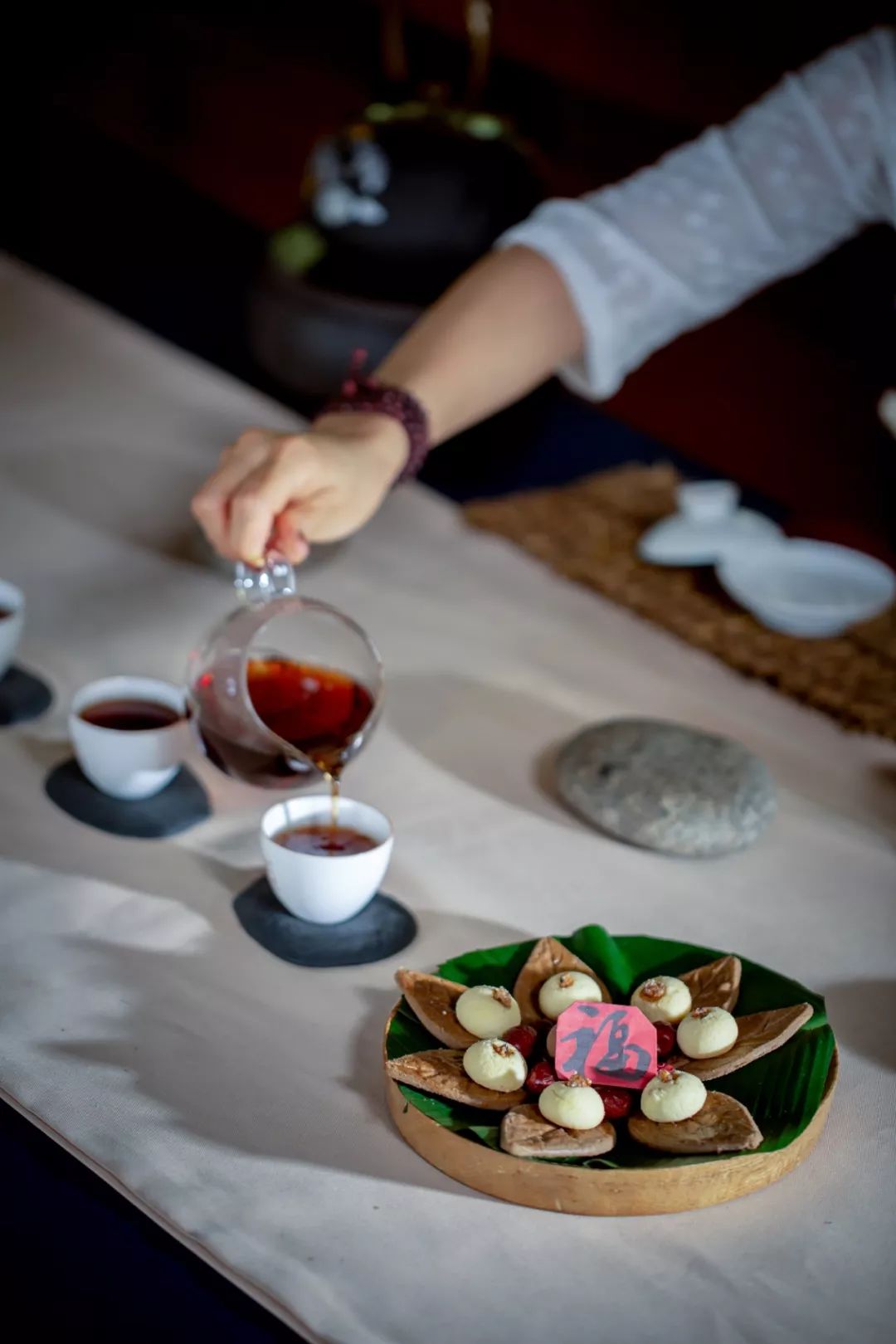 寻味普洱|花非花 素非素 这样的茶点素餐很茶谷