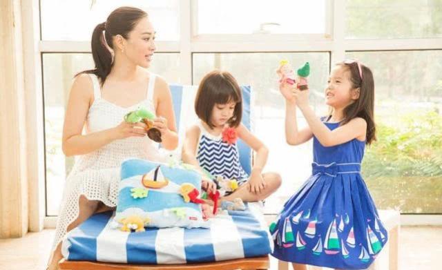 爱之火大女儿叫什么名字 d54a41a3d04d42faa44096b5a7a40fae.jpeg