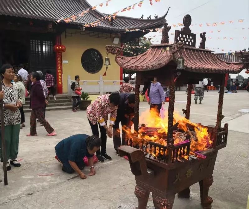 龙泉仙池传千古财神法会话吉祥2019护国龙王寺庙会圆满举行