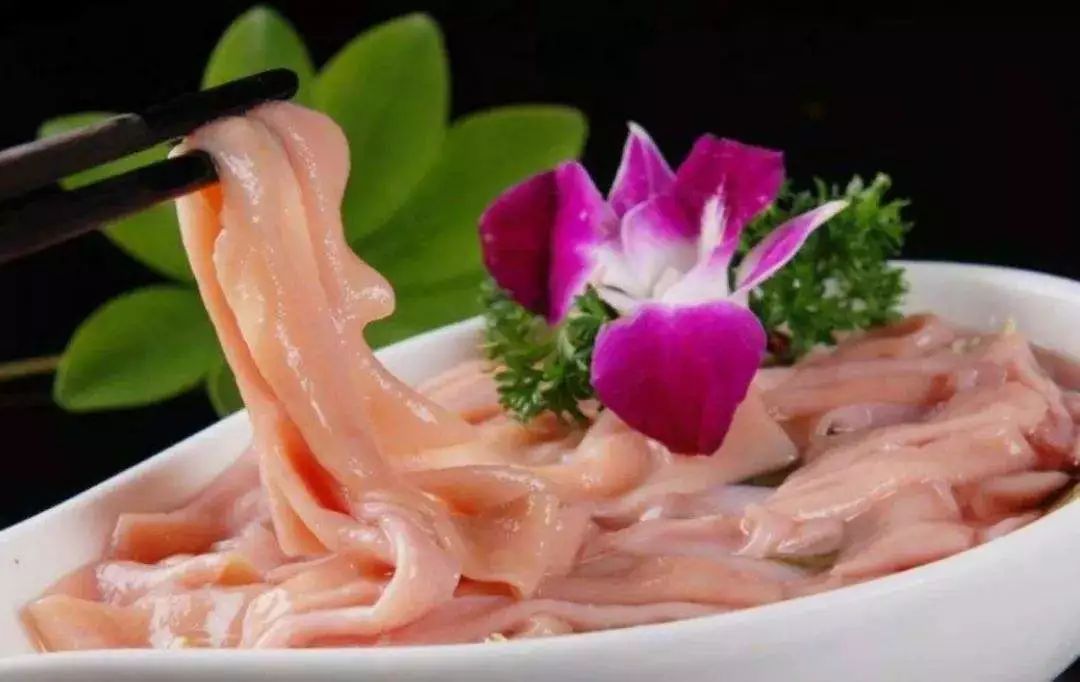 "生抠鸭肠"是重庆火锅最神秘的一道菜