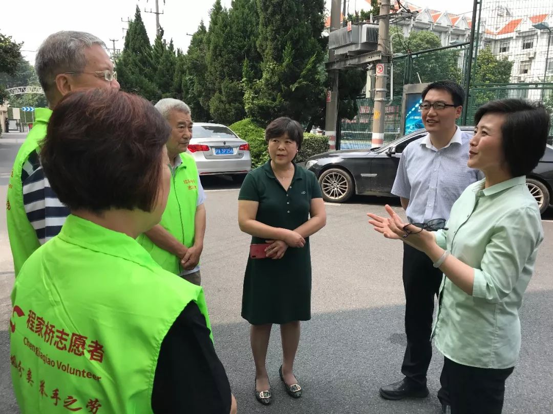 大调研丨区委常委宣传部部长夏煜静带队走访调研程家桥街道垃圾分类