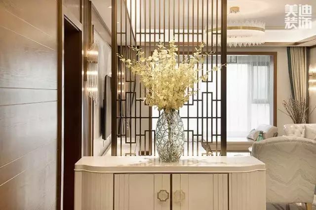 装饰画挂墙入户门 ef26774b8401427695f555046714ac8c.jpeg