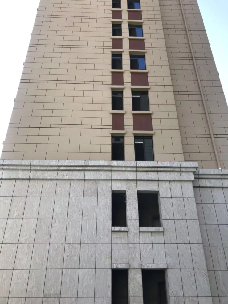 大产权70年!淄博城南壹号底层新品商铺加推!小区内部工程实探 御匾会国际棋牌