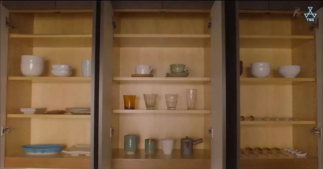 收纳整理技巧 断舍离视频 37cb5c687a1b4eaf89979c71582f387c.jpeg