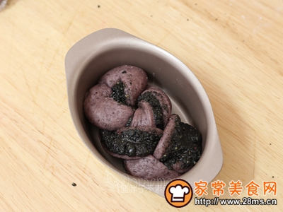 黑芝麻怎么做黑米酥 3a88dc5d1d8d451eb7b47b53b71cbe18.jpeg