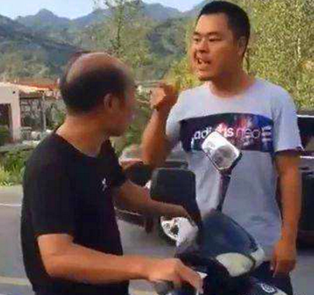 日照女老师打学生被重罚纳入信用黑名单,网友为什么质疑处罚过重 ibet国际注册