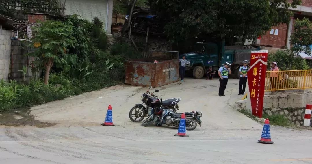 安全预警雨季行车安全驾驶西林县近期交通事故案例