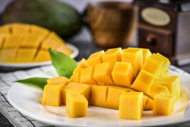                     原创            在夏天如何给宝宝做好防晒？注意四点，万一晒伤了又怎么办？