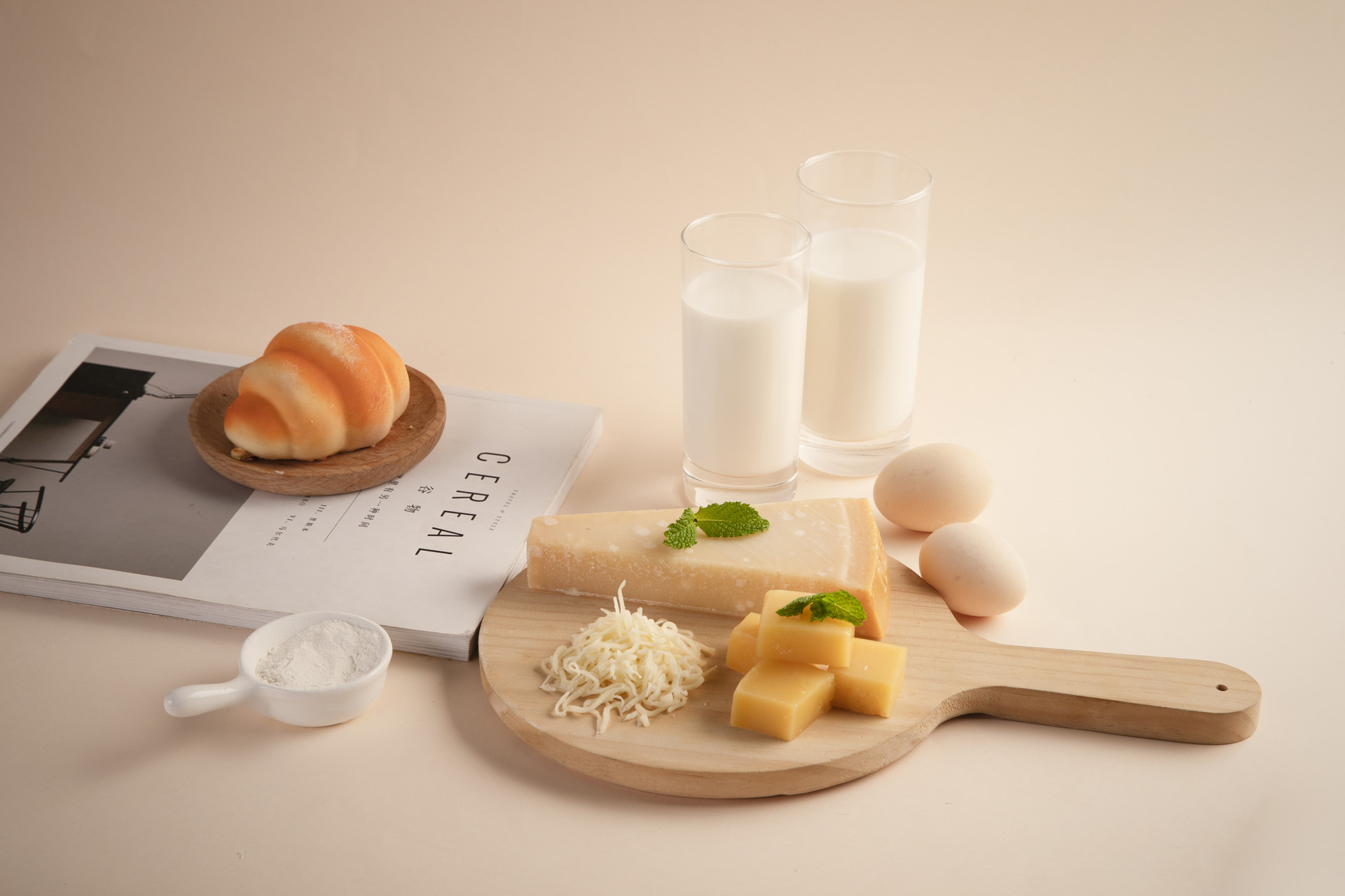 最怕减肥减到胸下垂 教你这三招拯救你的身材 热备资讯