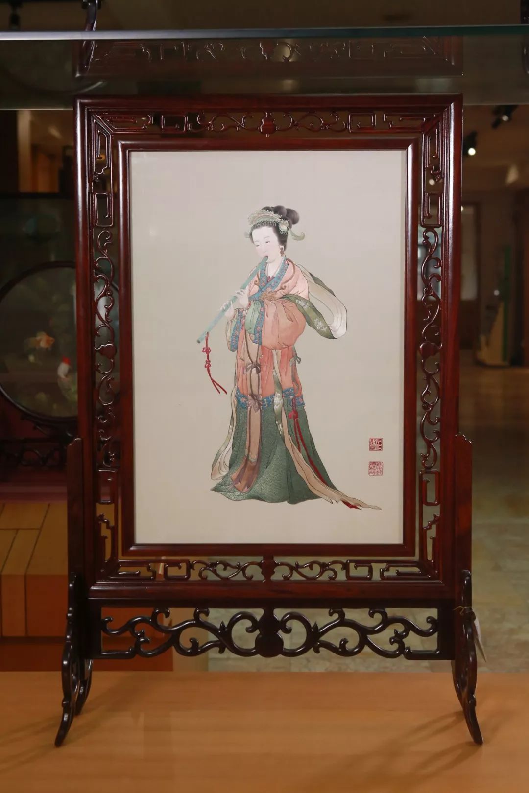 她是绣圣的再传弟子,50年专注苏绣技艺
