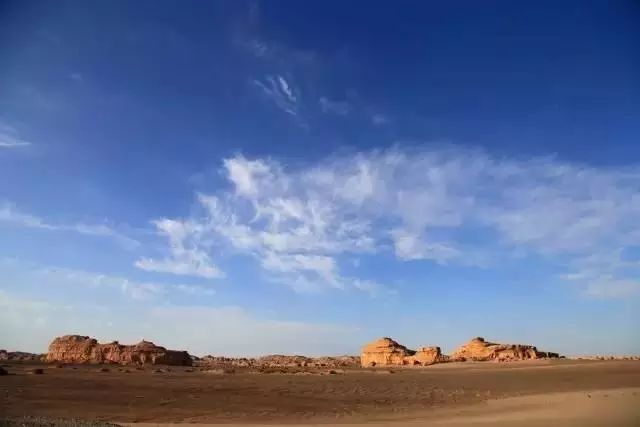 塔里木盆地位置在哪里 74b1a3cdf938431c8260edf811480020.jpeg