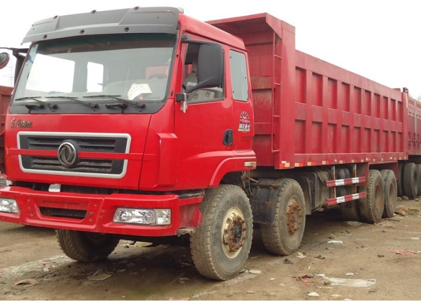 万元高薪难聘货车司机 这些原因最为真实 驾驶证