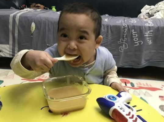                     吃多了这样东西，8岁男孩停止发育，这3种食物，别再给娃吃了！