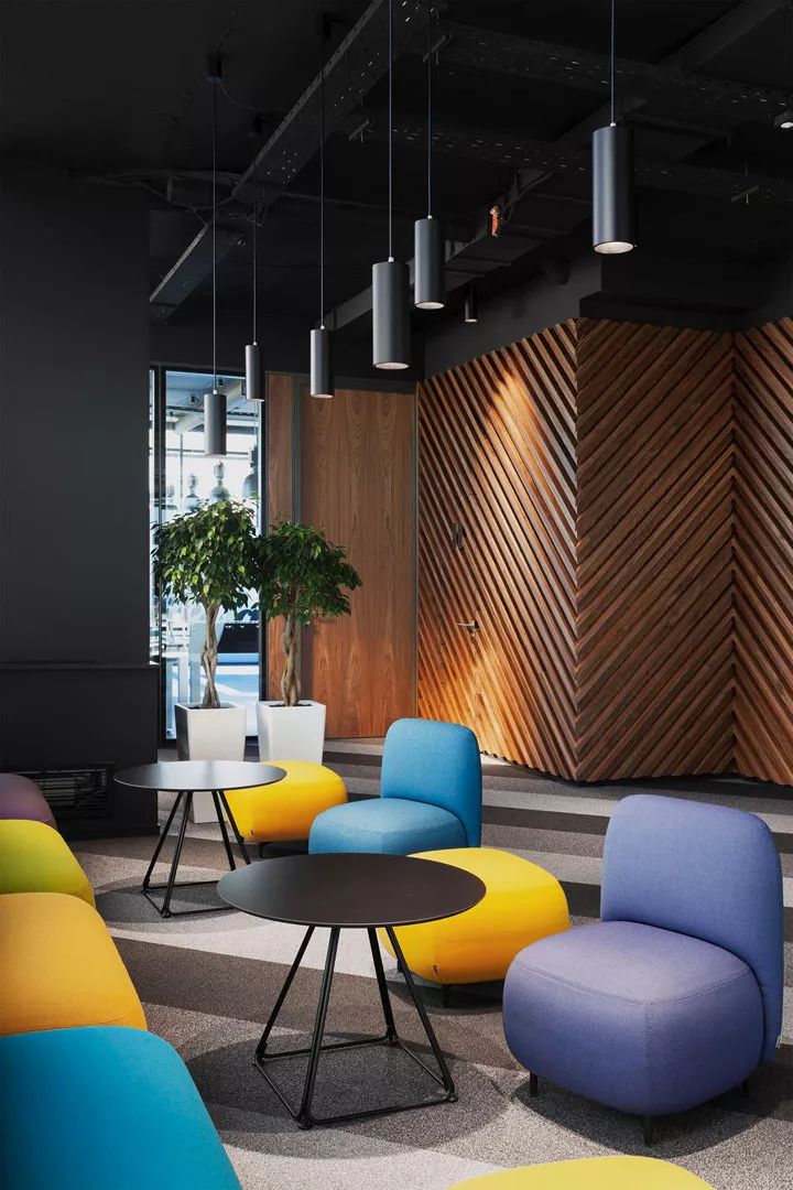 纸牌语境 在线博彩游戏Stars Group索非亚办公