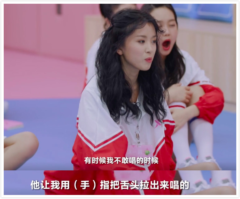 《风中有朵云做的雨》还获得了孟庭苇本尊的点赞,而《耶利亚女郎》更
