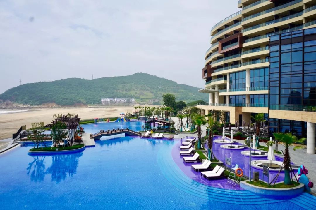 揭秘华东海滨度假酒店头牌,坐拥16万㎡沙滩,暑期2000一晚都订不到!
