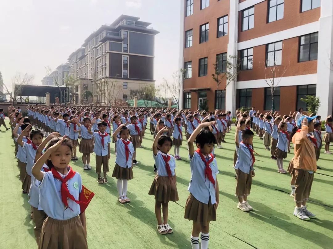 临沂朴园小学东校区溯源求真共生临沂桃园小学建校周年纪