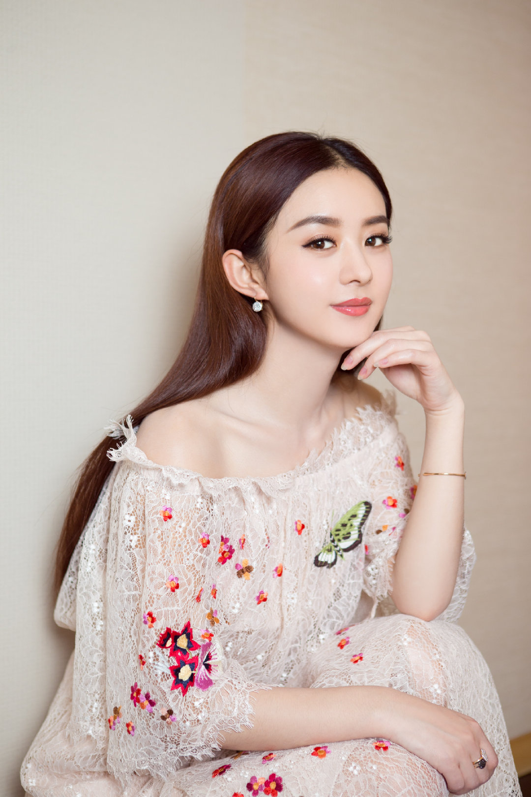 提起赵丽颖,冯绍峰这两种称呼真是又宠又爱了 九五至尊pt电子游戏