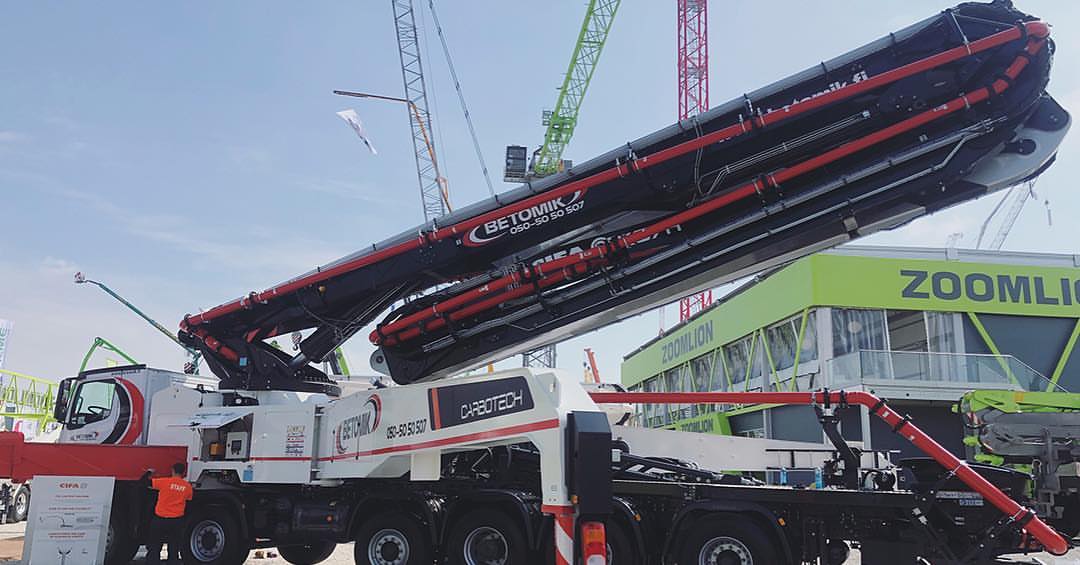 欧洲市场6桥最长的67米泵车,中联子品牌打造,配7节臂碳纤维臂架