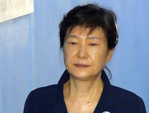 朴槿惠如果死在监狱里，韩国民众会为她喊冤吗？