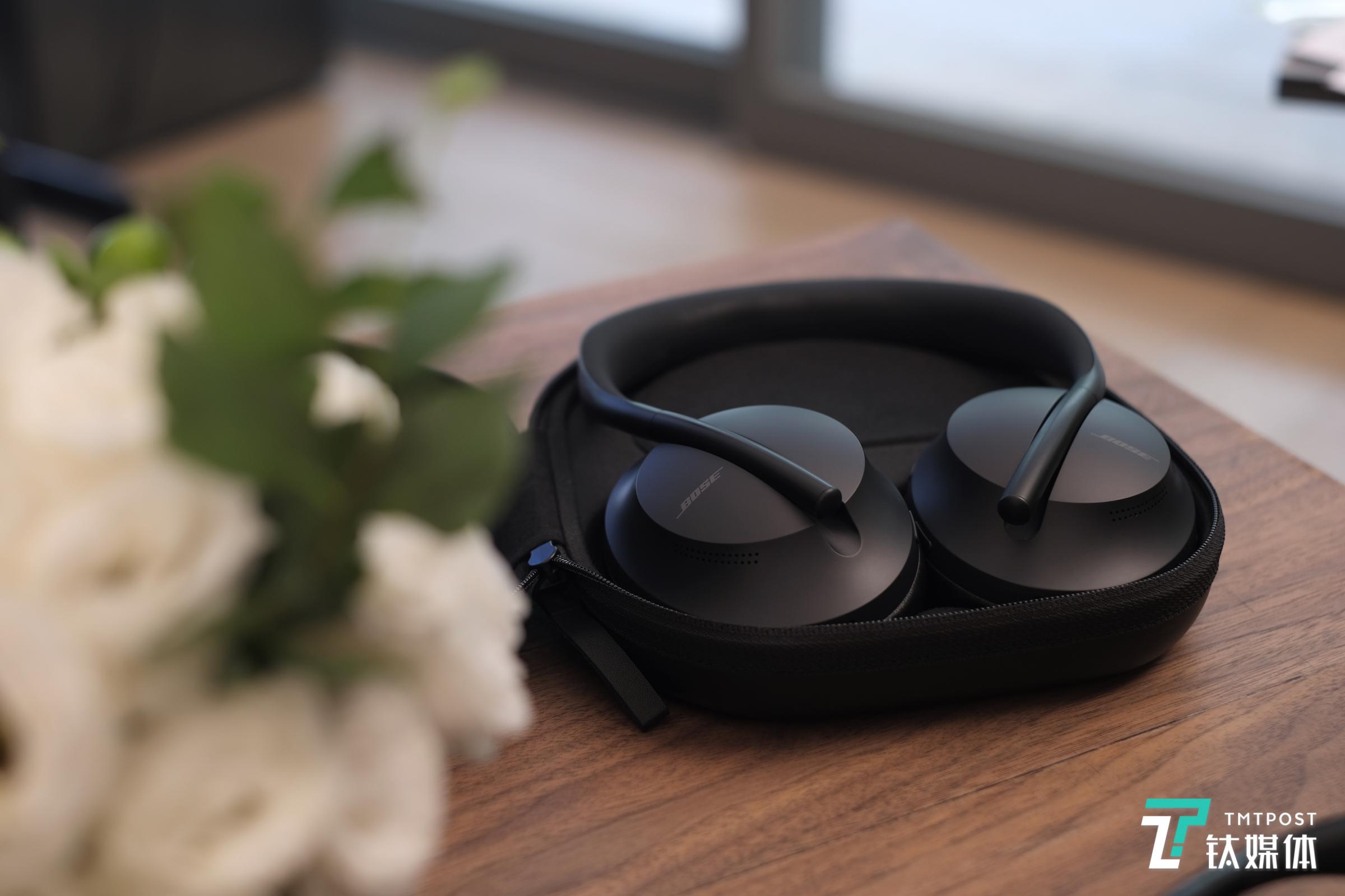 bose 700 无线消噪耳机亮相:支持双向消噪,十级可调丨钛快讯