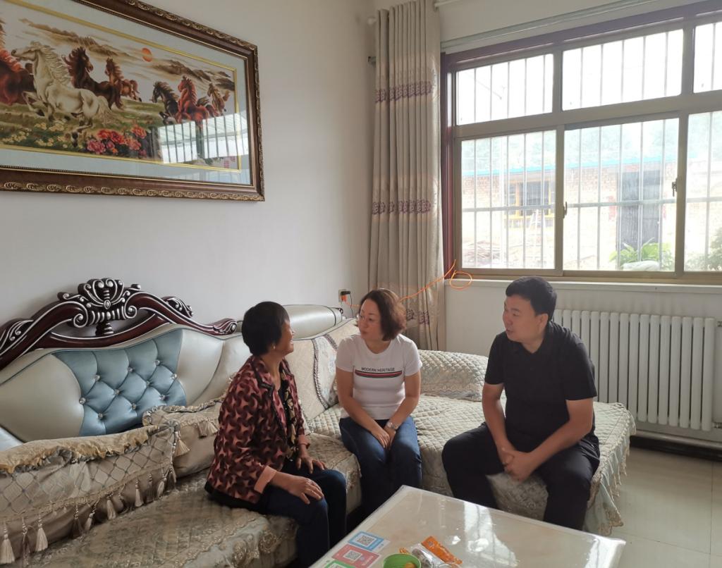 县委副书记,县长李彦侠深入牛武镇调研