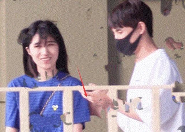 张远和神秘女玩通宵后共同回家对方竟是苏醒绯闻女友