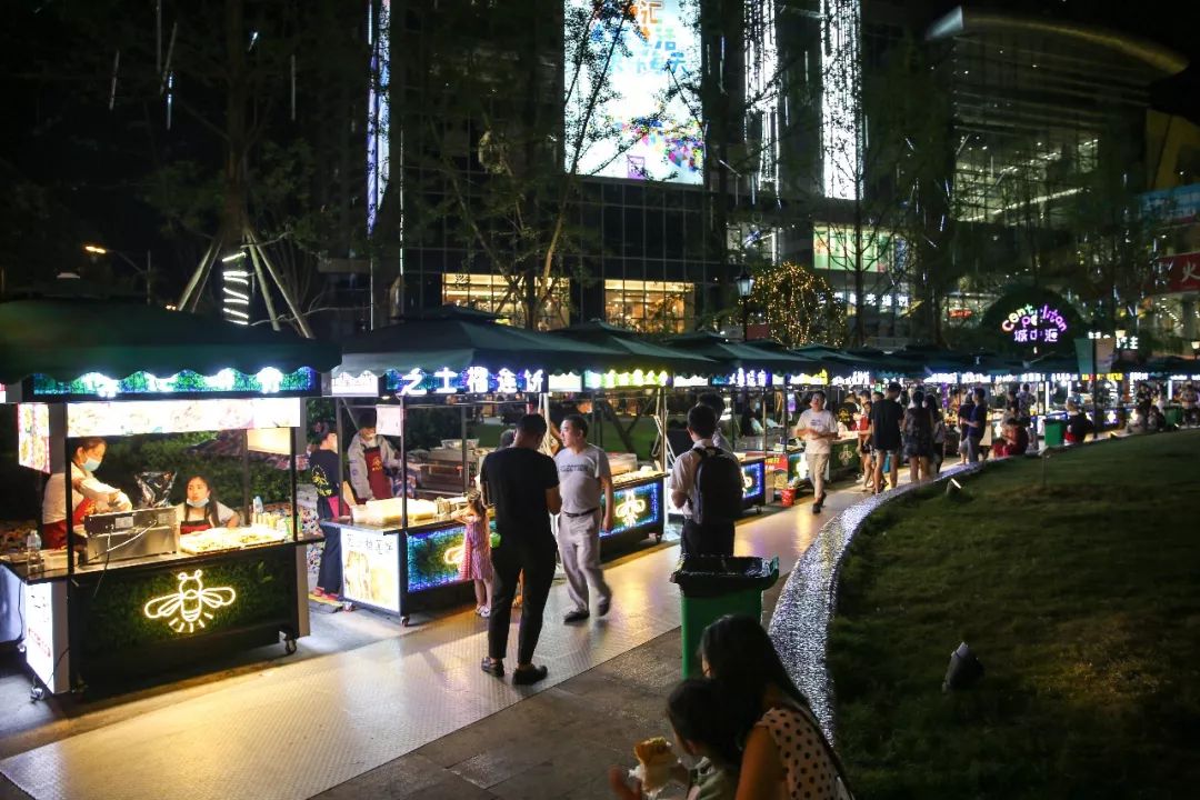 北门第一家夜市来了,人均不到50元!