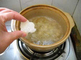                     孩子便秘大半月？一个它捣碎，一次就拉，立竿见影！