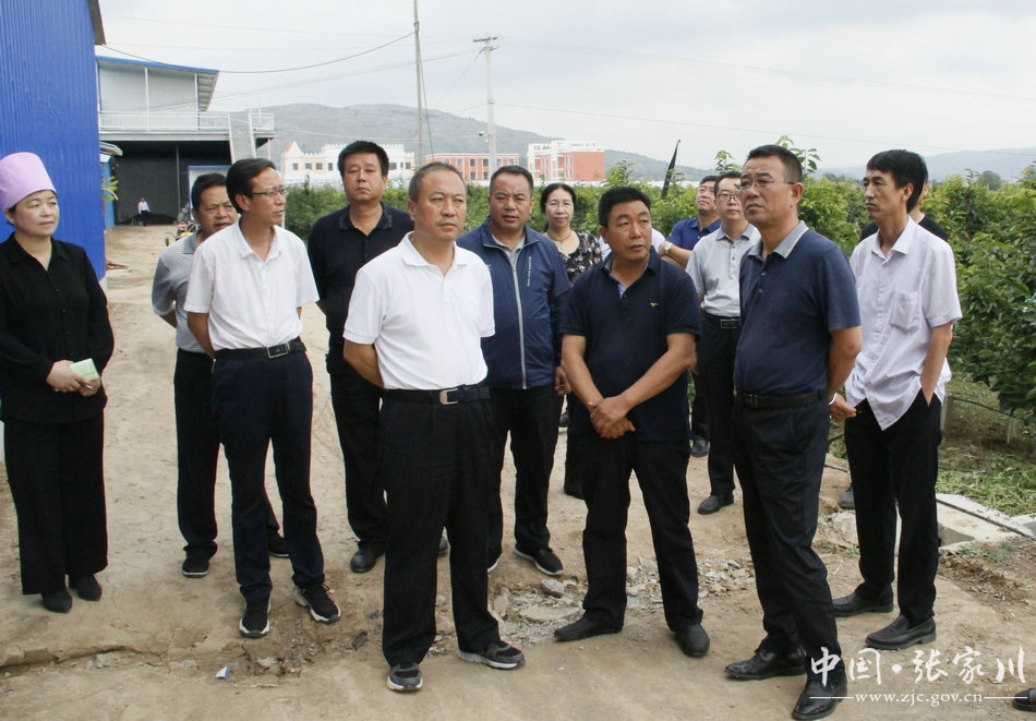 7月11日,天水市社会事业领导小组办公室主任,人社局局长李海成,市委