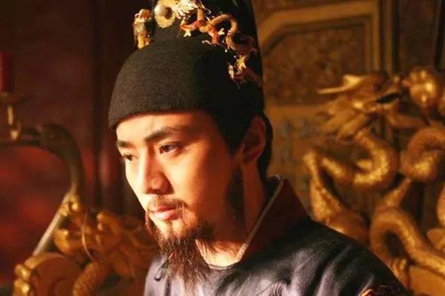 皇帝|李自成百万雄兵，轻松灭掉明朝，为何却打不过清军的几万人马