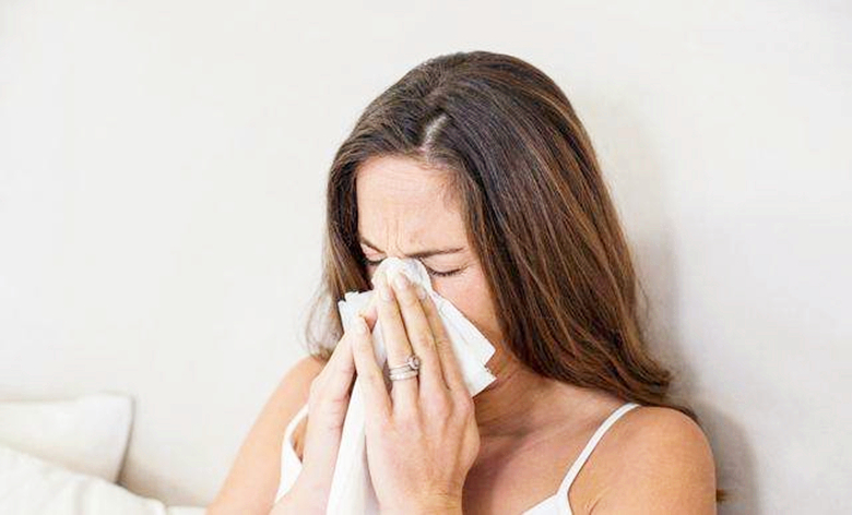                     辟谣：宝妈感冒，为了给孩子哺乳不能吃药？吃药后尤其不能喂奶？