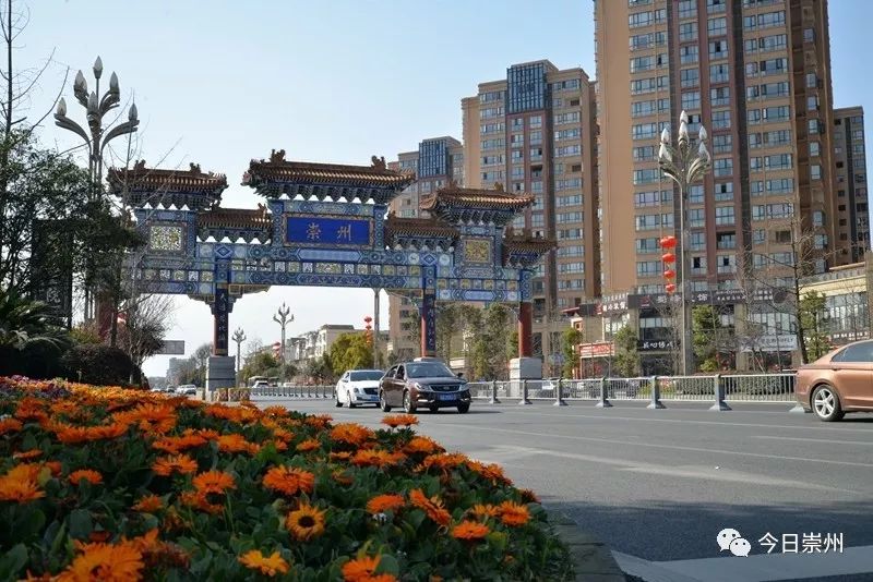县经济总量跻身全省前七位_经济(3)