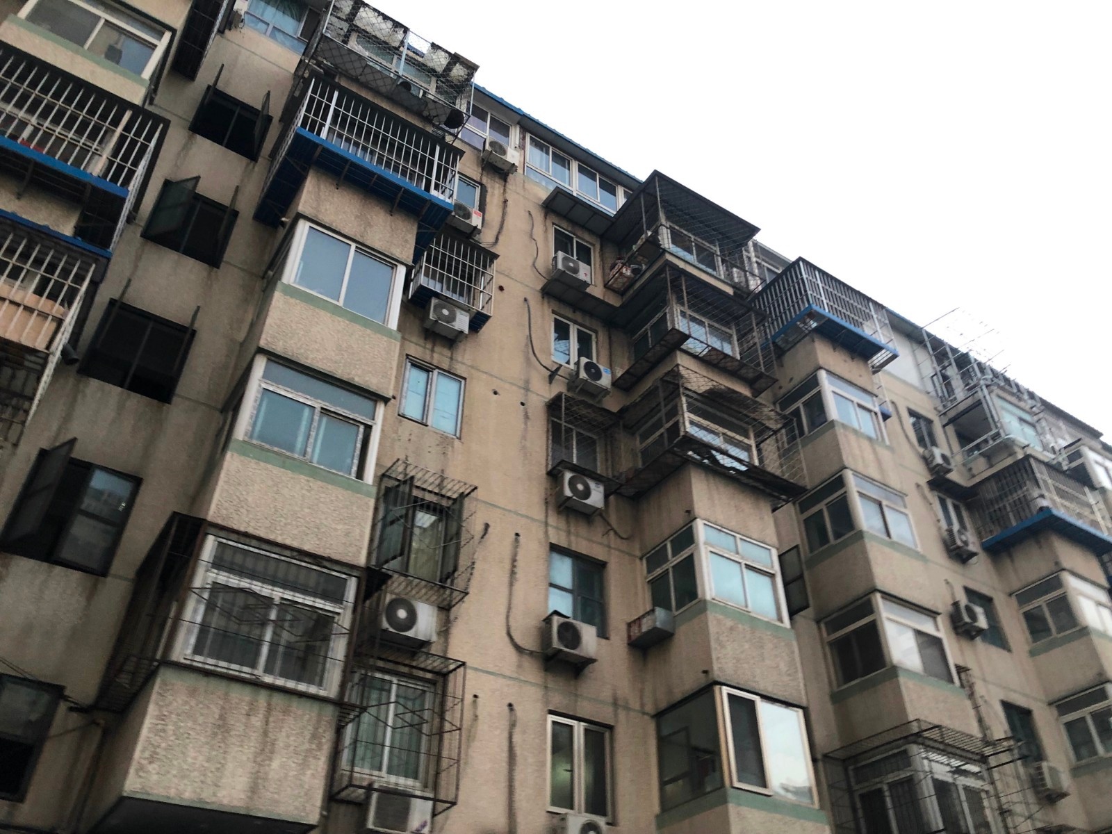 租房 人均_出租房图片(2)
