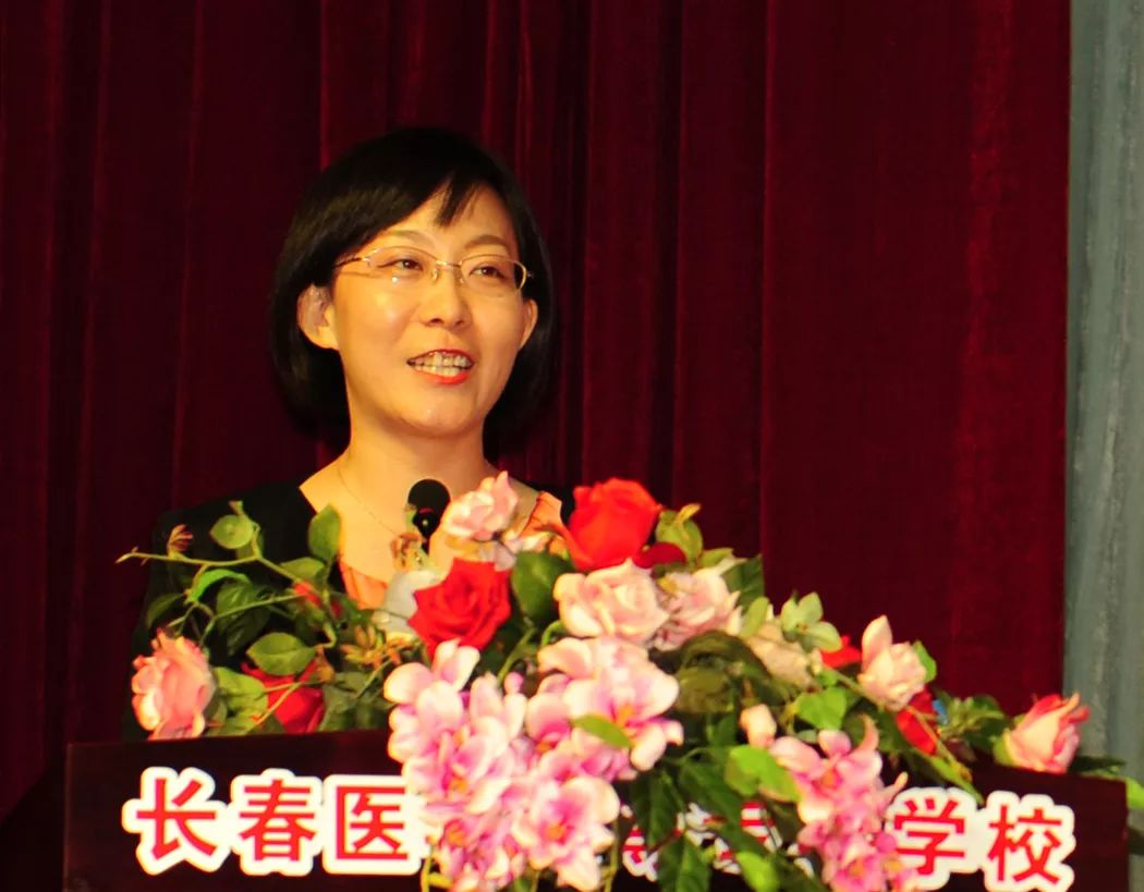 校长薛春志,党委副书记陈贵锋,副校长赵欣,李银山,袁兆新及相关党委