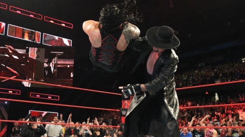 wwe摔小辉新闻送葬者和罗曼玩真的联名推出组合t恤