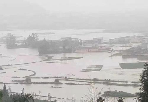 连日强降雨,云南腾冲突发山洪泥石流灾害 通博最新娱乐官网