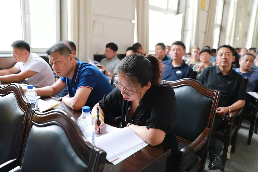 通化经济总量_通化师范学院(3)