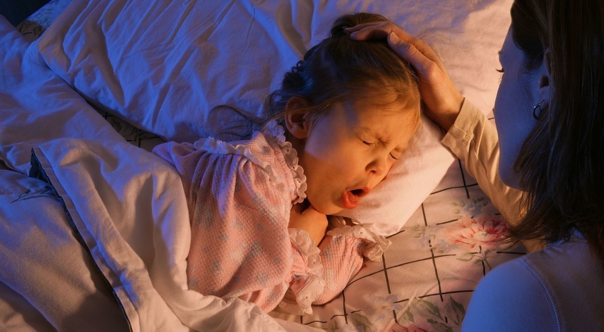                     原创            别让孩子熬夜晚睡，影响长高还伤害大脑，父母要趁早纠正！