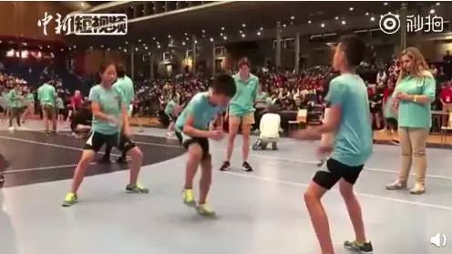 绳日猜成语_看图猜成语(2)