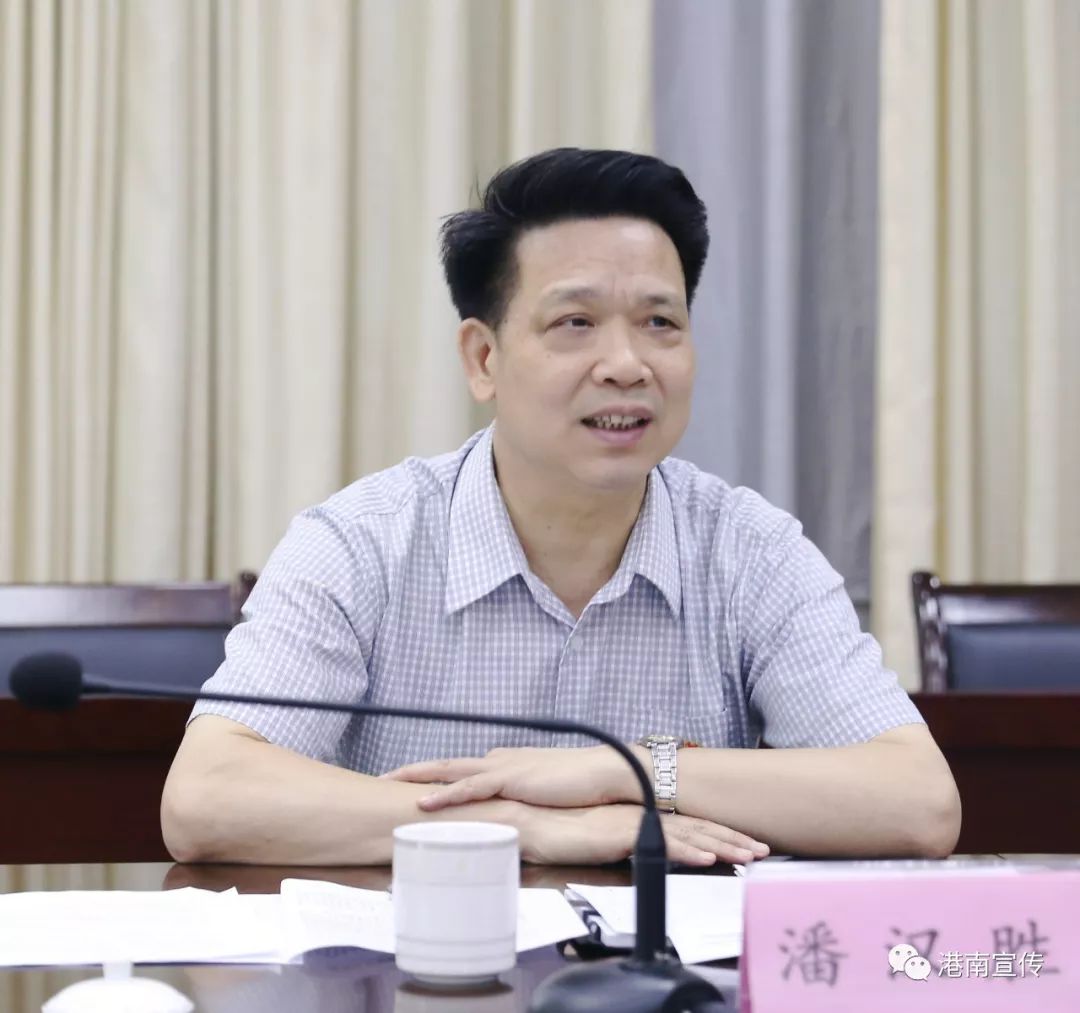 潘汉胜到港南区督导非洲猪瘟防控工作