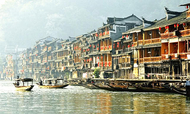 湘西土家族苗族自治州苗族人口_湘西土家族苗族自治州(3)
