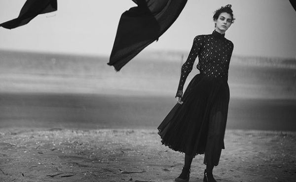 peter lindbergh 的黑白世界中 有让人沉迷的灵魂