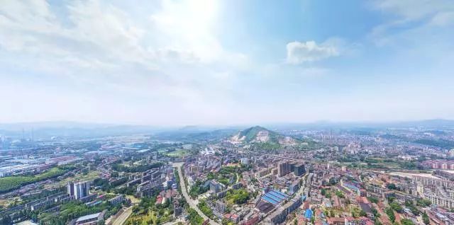 赤壁市2020经济总量_再见2020你好2021图片