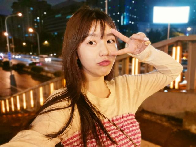 手机拍照人像清晰背景虚化怎么拍 c695156542af4702ae0fd4f64a3c9992.jpeg