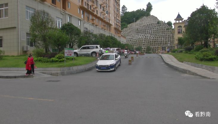 地库上人口_地库柱上板带涂刷图片(2)