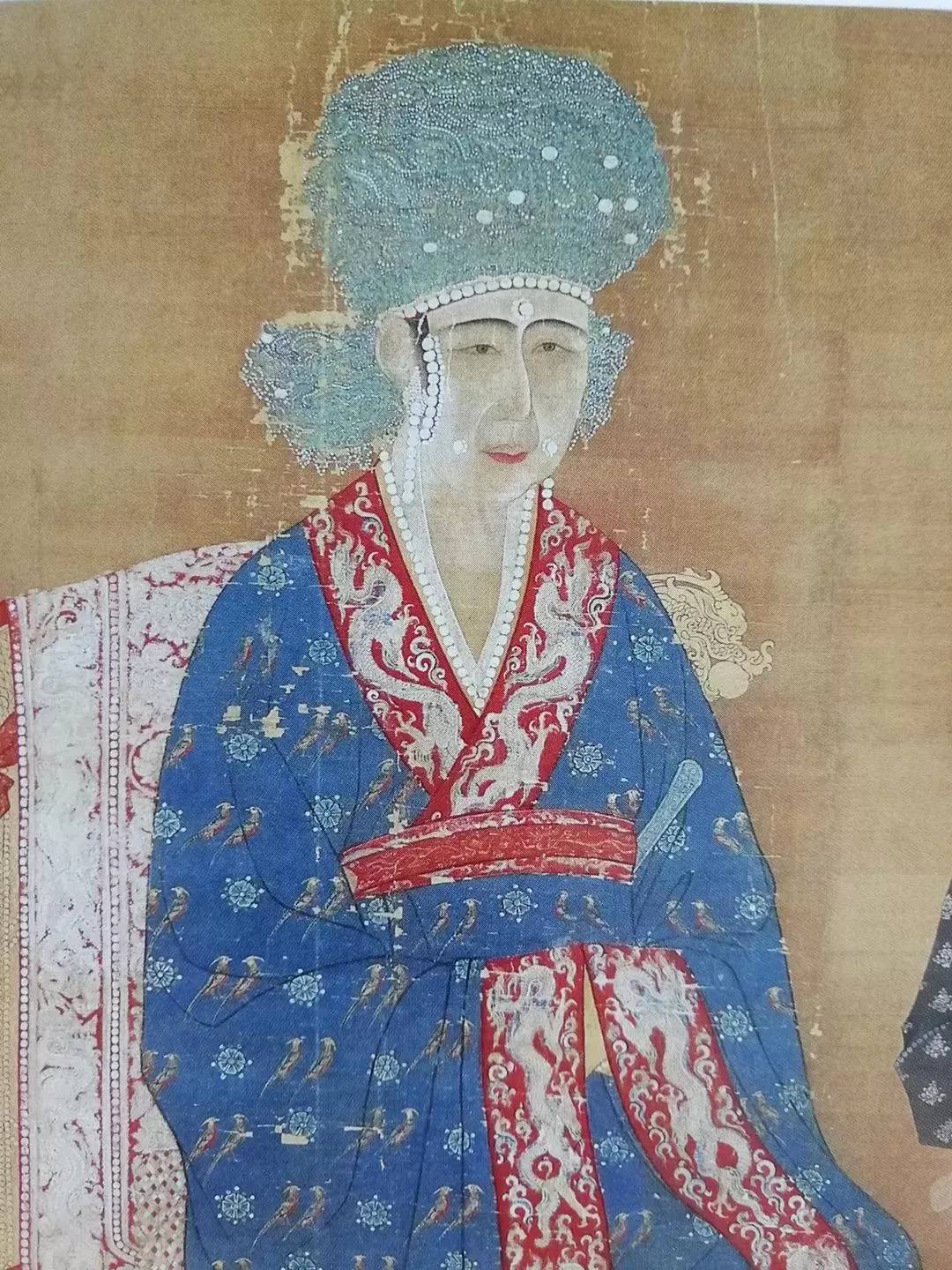 《宋仁宗后坐像轴》(局部)