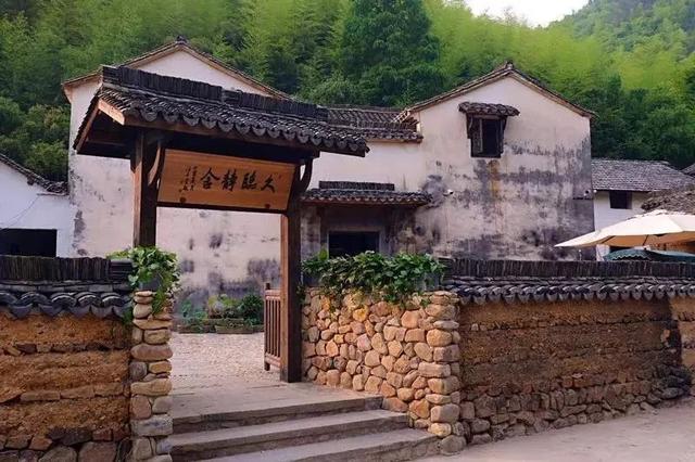 带你住进自带水库的乡间民宿!