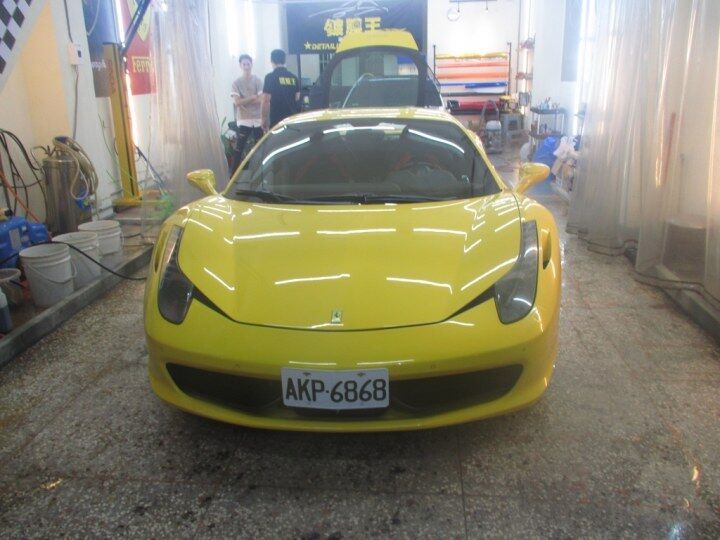 宝岛台湾台北实拍法拉利ferrari 458 italia v8