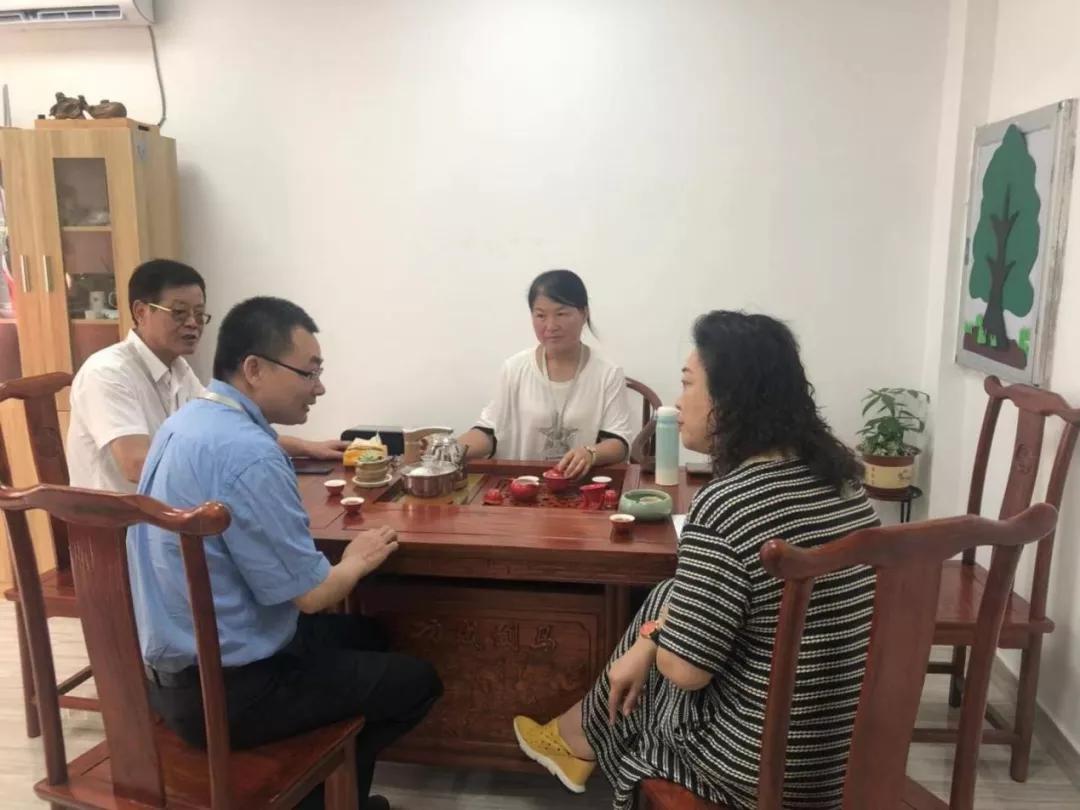 仓山区人大主任阮锋区民政局陈晶局长等领导一行到格致老年康养中心
